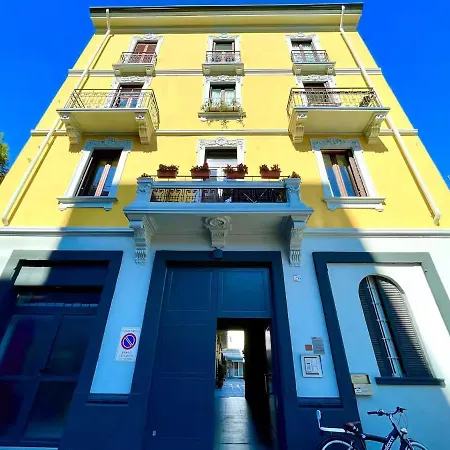 Casa Sui Navigli Con Patio *