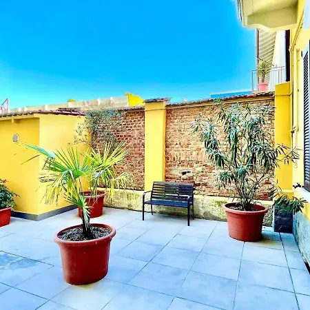 Apartment Casa Sui Navigli Con Patio