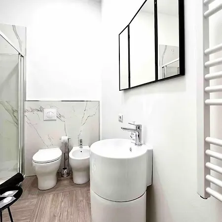 Apartment Casa Sui Navigli Con Patio *