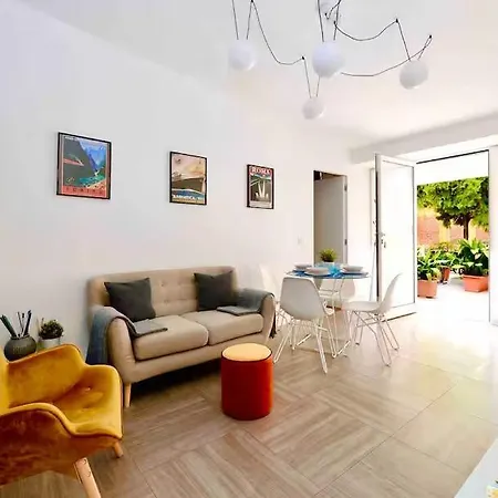 Apartment Casa Sui Navigli Con Patio Mailand